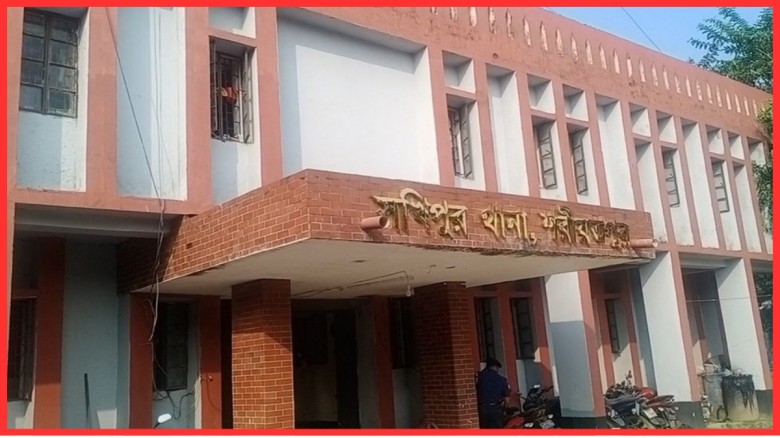কুপ্রস্তাবে রাজি না হওয়ায় তরুণী ও দুই ভাই-বোনকে গাছে বেঁধে ন
